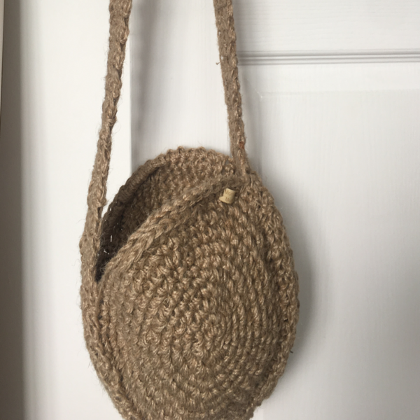 Round Jute Shoulder Bag - Image 2